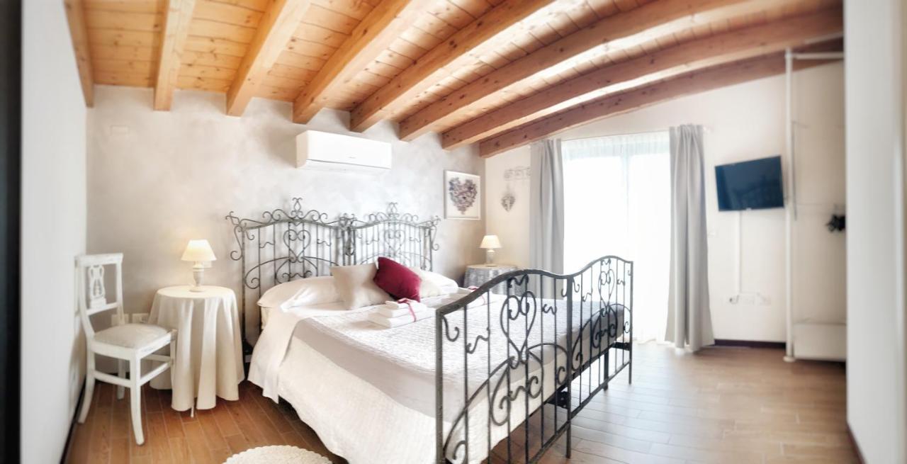 Appartement Casa Danema à Sirmione Extérieur photo