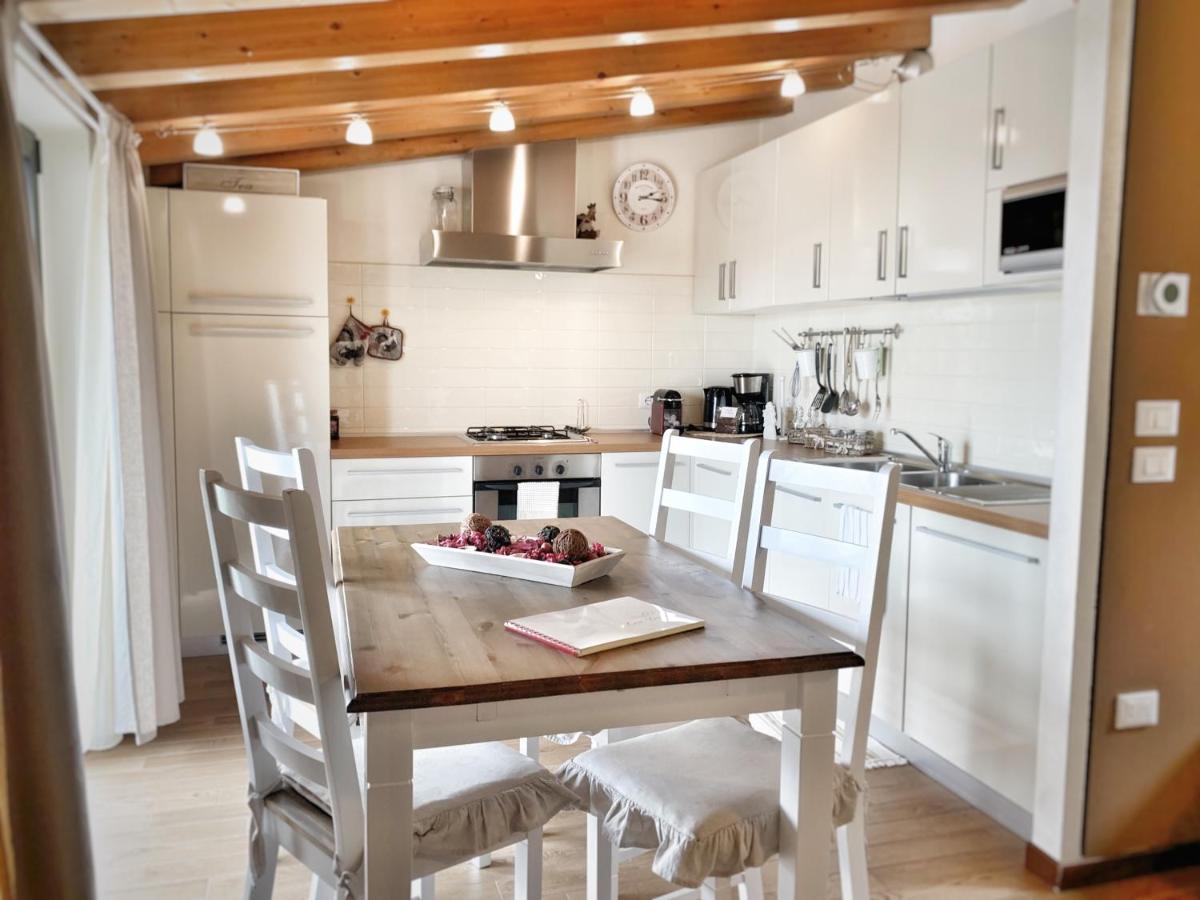 Appartement Casa Danema à Sirmione Extérieur photo
